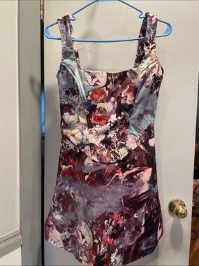 PrettyLittleThing Floral Satin Mini Dress in Burgundy and Teal size 4